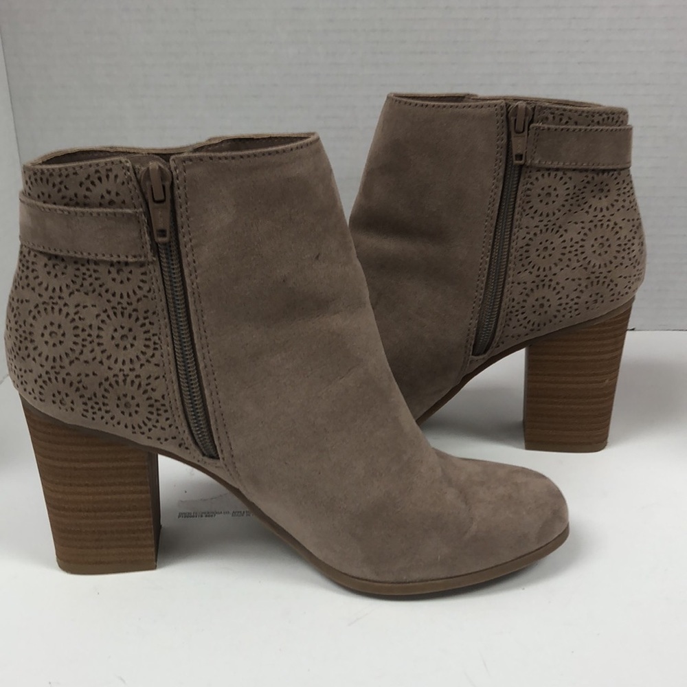 Lauren Conrad thick heel boots
